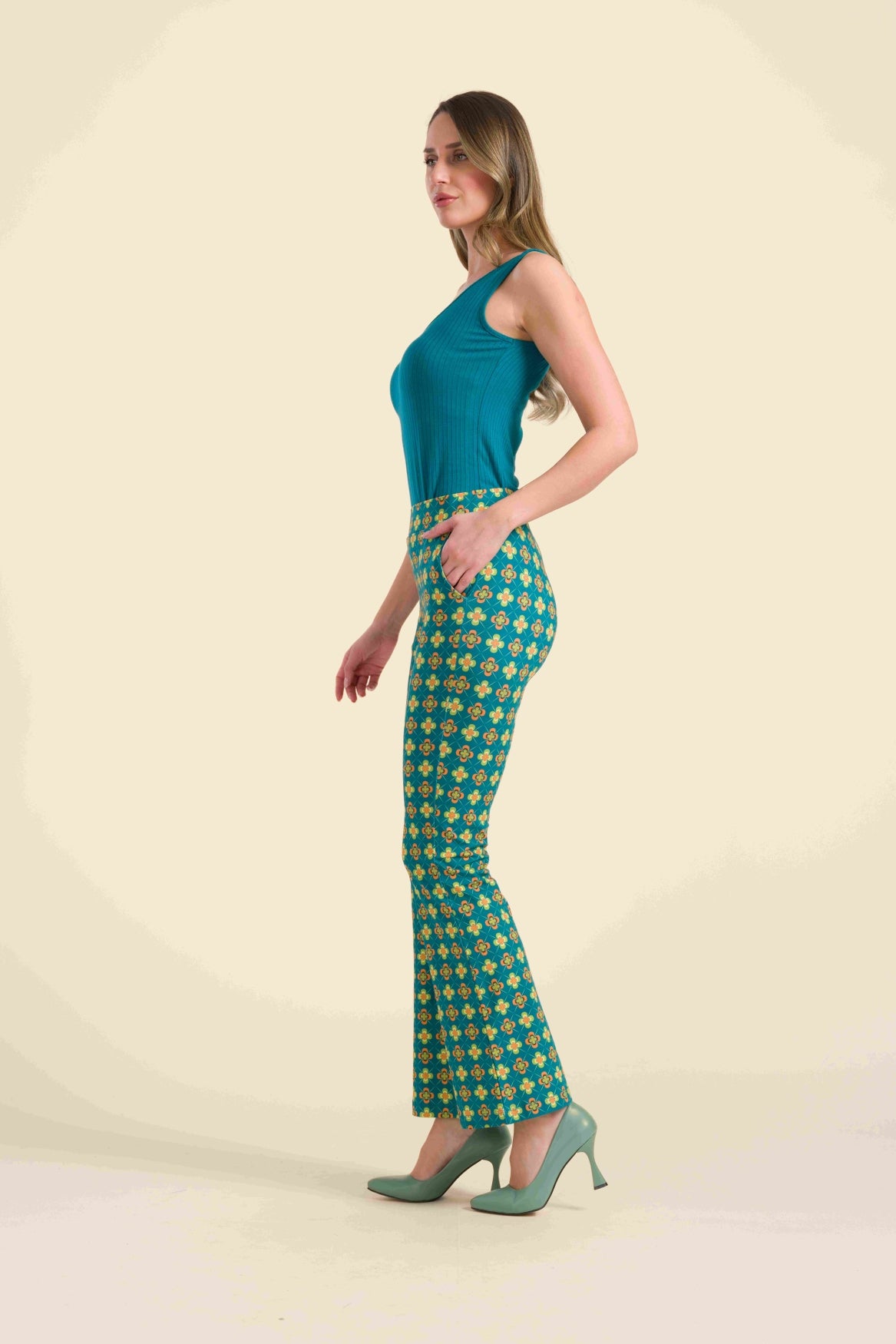 Lieke flared pants | Vintage Fever