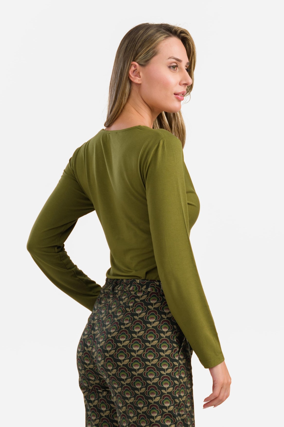 Angela Top | Ecovero Plain Olive