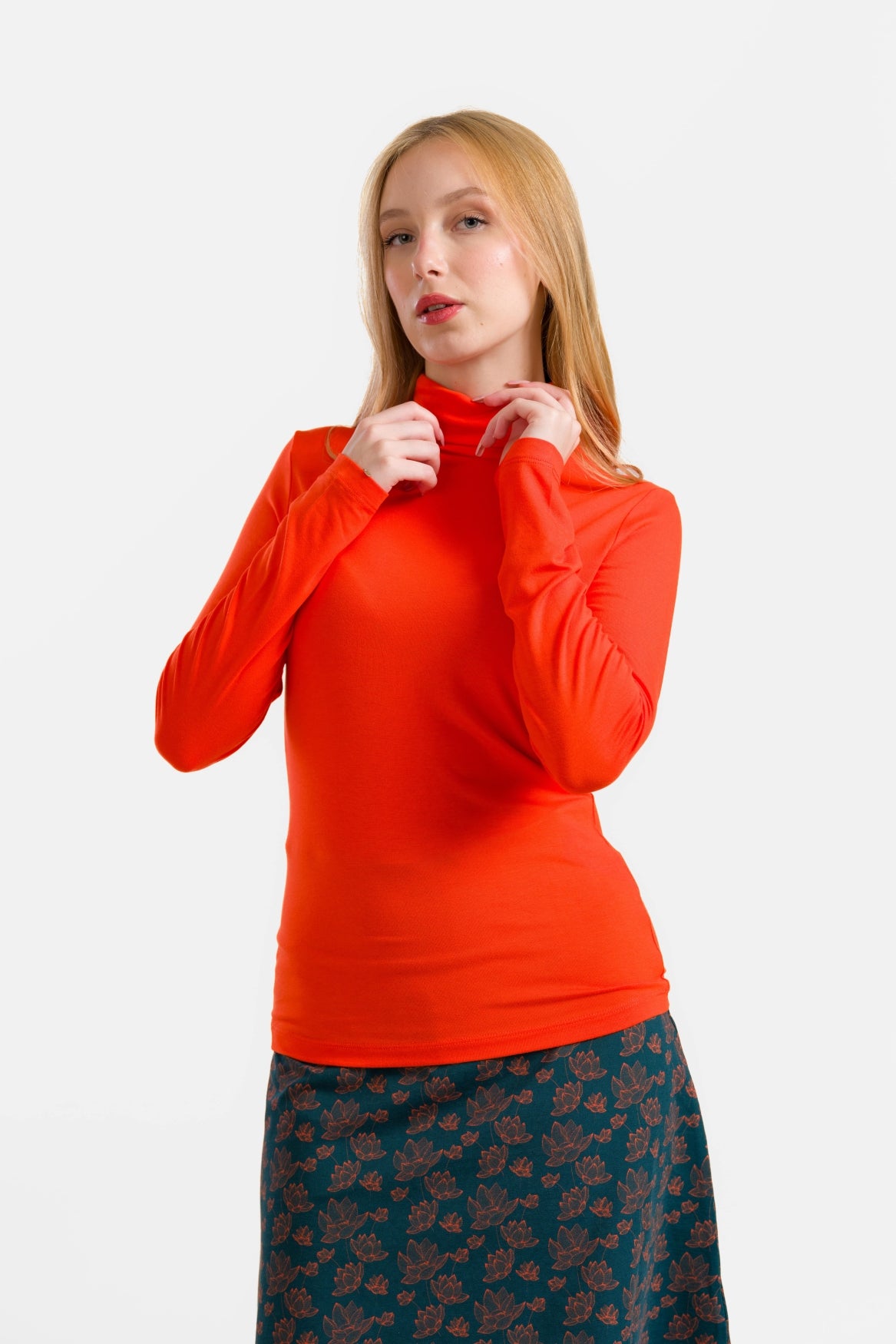 Ruby Top Ls | Ecovero Plain Red