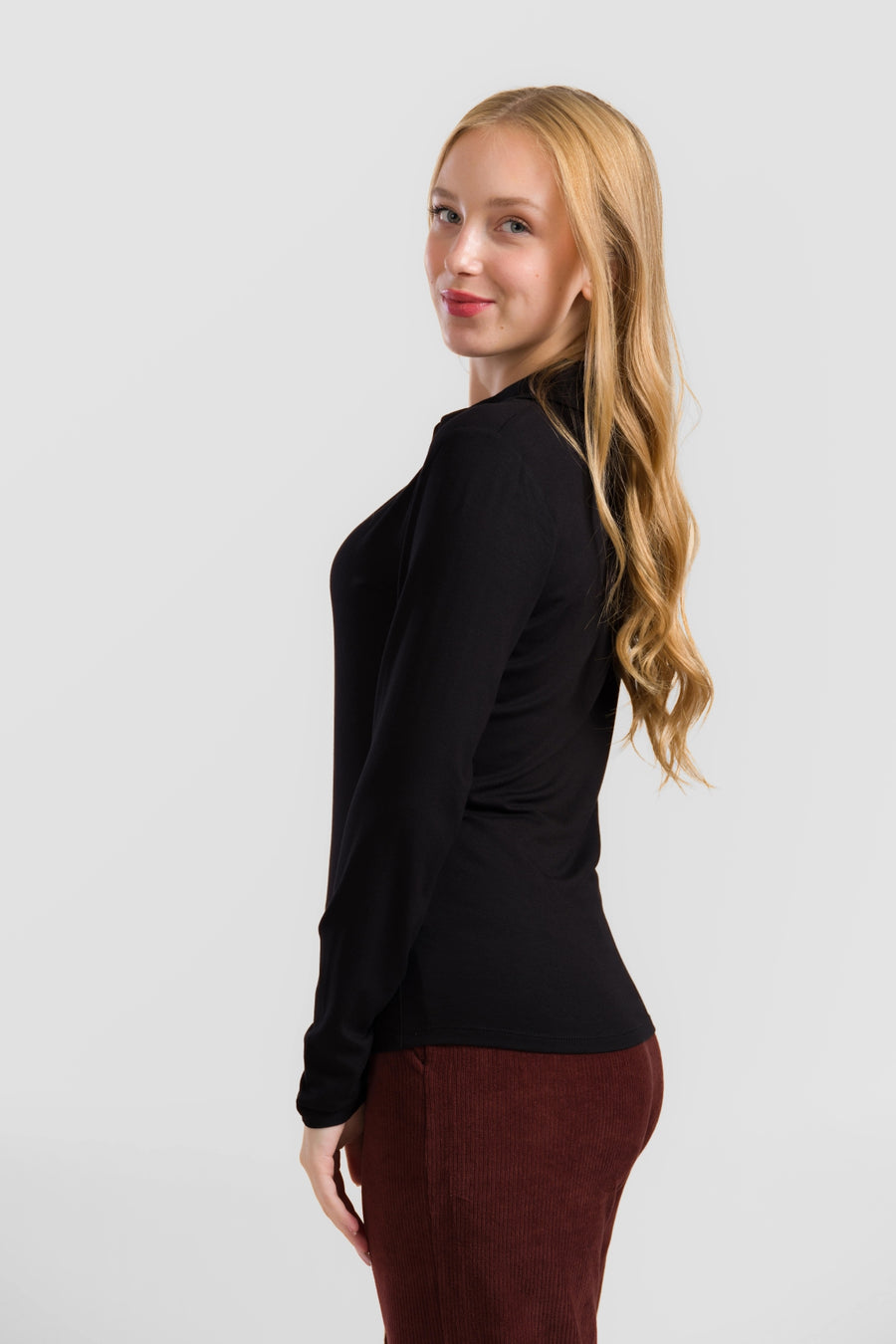 Suzy Top Long Sleeve | Ecovero Plain Black